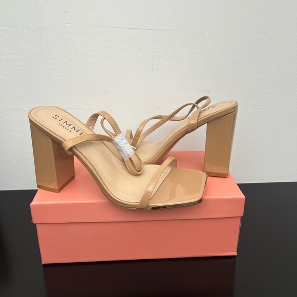 ASOS women's sandals  Wide Fit block heel Pin-buckle ankle strap Open toe - Picture 3 of 14